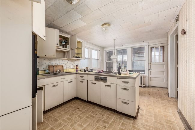 107 2 Nd St, Home with 0 bedrooms, 0 bathrooms and null parking in Monongahela PA | Image 14
