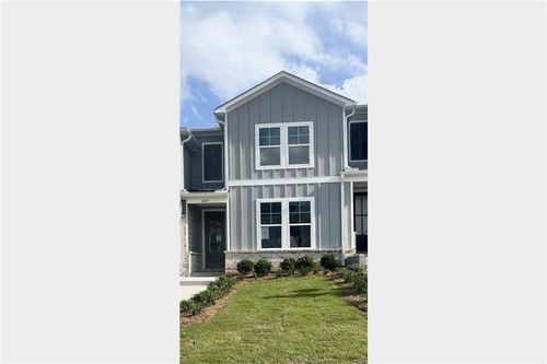 497 Crown Dr, Cartersville, GA, 30120-7014 | Card Image
