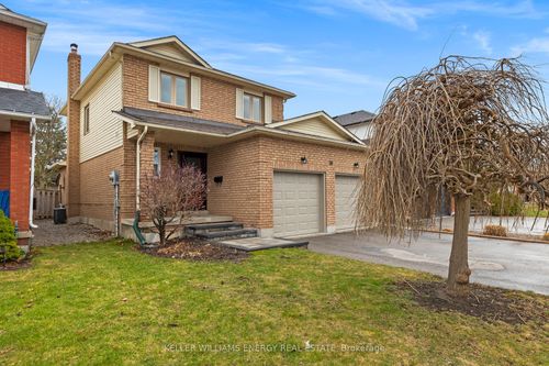 50 Kershaw St, Bowmanville, ON, L1C4T7 | Card Image