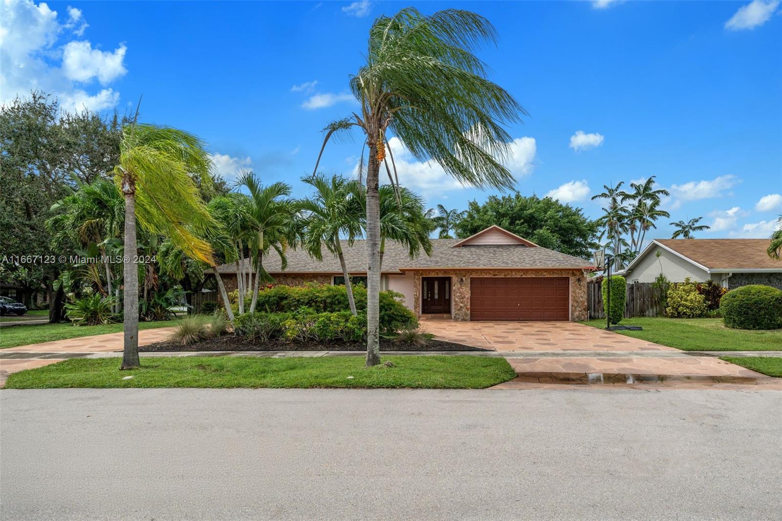 77th Ave, Plantation, FL 33322