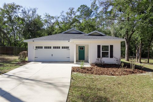 667 Stephens St, Bronson, FL, 32621-6136 | Card Image