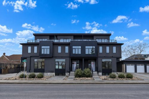 755 Centre St Ne, Calgary, AB, T2M | Card Image