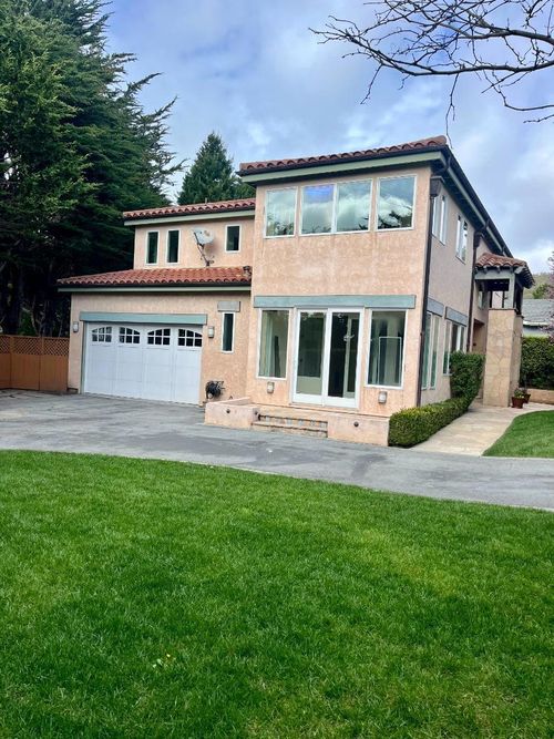 445 Purisima Way, Half Moon Bay, CA, 94019 | Card Image