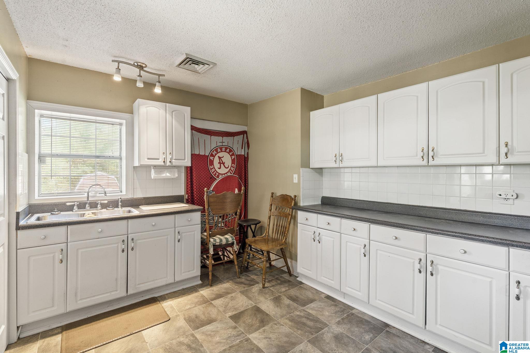 Residential in BESSEMER 5