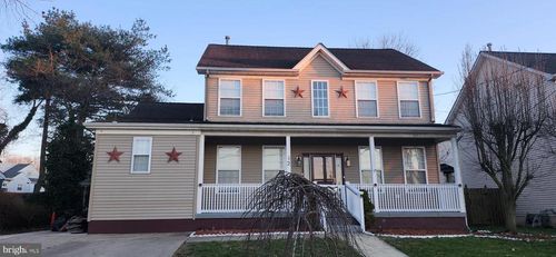 12 George St, MOUNT EPHRAIM, NJ, 08059-1331 | Card Image