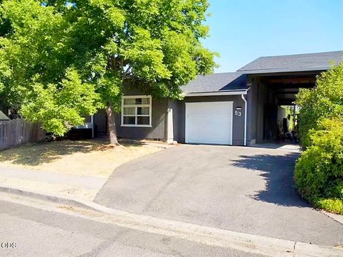 53 Betty Jo Way, Talent, OR, 97540-9618 | Card Image