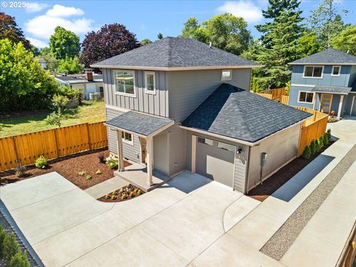 unit-b-3815 Se 76th Ave, Portland, OR, 97206-2415 | Card Image