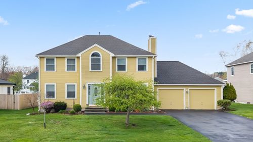 6 Crane Cir, Shrewsbury, MA, 01545 | Card Image