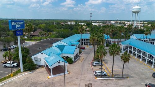112 W Us Highway 83, San Juan, TX, 78589-2604 | Card Image