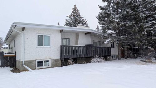 10 &amp; 12 Silver Springs Drive Nw, Calgary, AB, T3B2X8 | Card Image