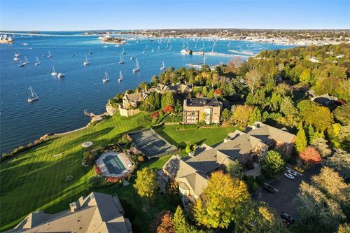 d4-111 Harrison Ave, Newport, RI, 02840-3778 | Card Image