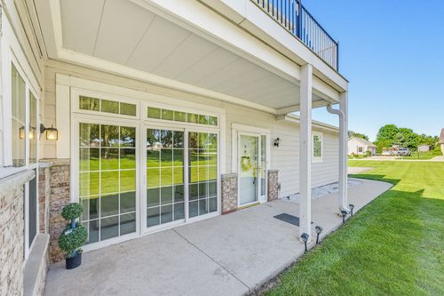 4-b-6551 Meadowlands Circle, Pleasant Prairie, WI, 53158 | Card Image