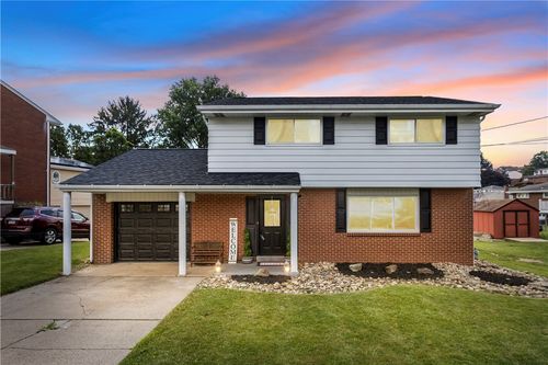 209 Highland Dr, Elizabeth, PA, 15037-2829 | Card Image