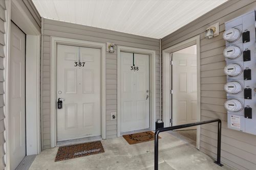 22855 E Country Vista Dr, Liberty Lake, WA, 99019-7711 | Card Image