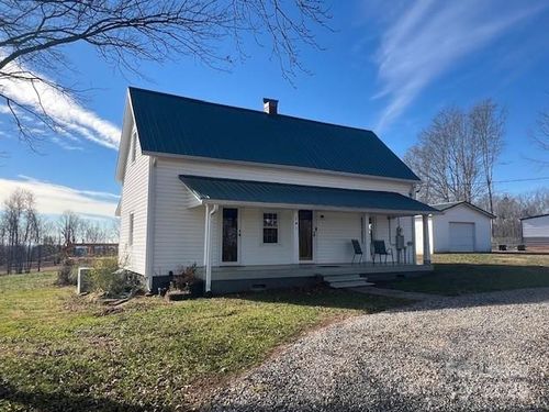 241 Cleghorn Mill Rd, Rutherfordton, NC, 28139-6943 | Card Image