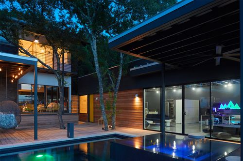 4713 Via Media, Austin, TX, 78746-2447 | Card Image