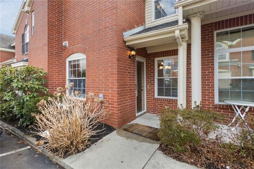 apt-906-626 Smithfield Rd, North Providence, RI, 02904-2955 | Card Image