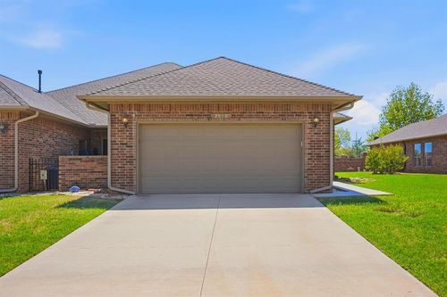 2016 Nw 160th Pl, Edmond, OK, 73013-1435 | Card Image