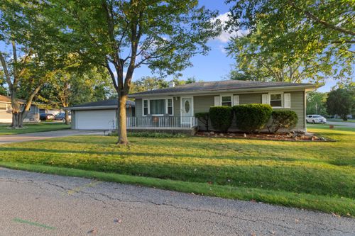 222 East St, Lowell, IN, 46356 | Card Image