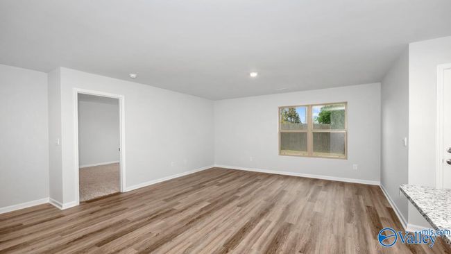 6154 Feather Way Se, House other with 3 bedrooms, 2 bathrooms and null parking in Owens Cross Roads AL | Image 6