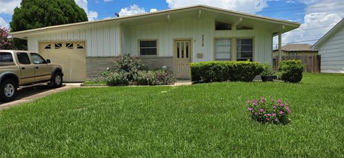 7210 Leader St, Houston, TX, 77074-3425 | Card Image