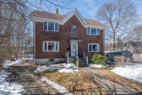 34 Summer St, Saugus, MA, 01906-2139 | Card Image