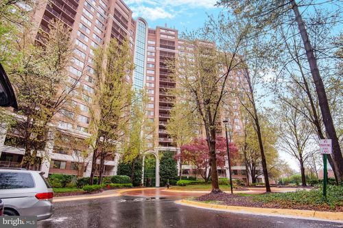 apt-1306-10101 Grosvenor Pl, ROCKVILLE, MD, 20852-4676 | Card Image
