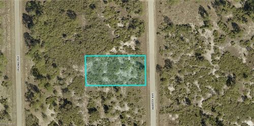 513 Abbott Ave, LEHIGH ACRES, FL, 33972-4707 | Card Image