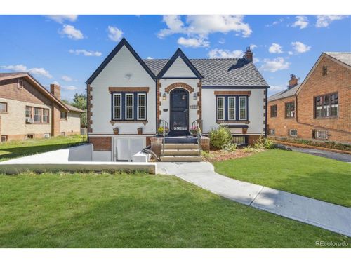 1936 Ivanhoe St, Denver, CO, 80220-1424 | Card Image