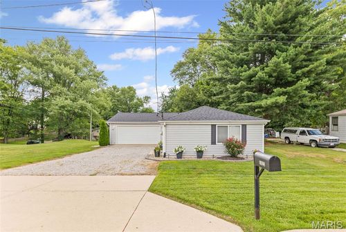 1623 Gerber Rd, Edwardsville, IL, 62025-3121 | Card Image
