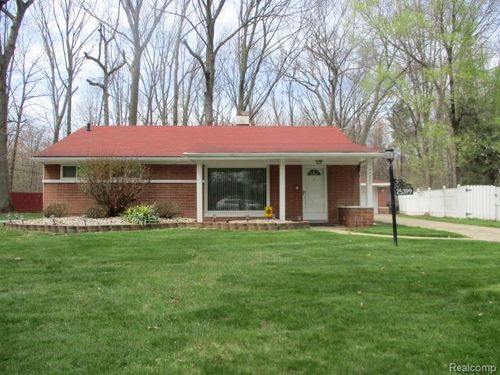 25399 Orchard Grove Street, Southfield, MI, 48033 | Card Image