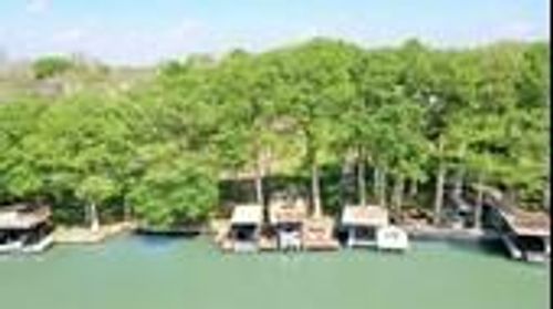 1011 Timber Elm, Seguin, TX, 78155-1139 | Card Image