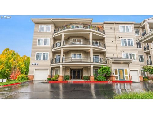 220-4832 Nw Promenade Ter, Portland, OR, 97229-0979 | Card Image