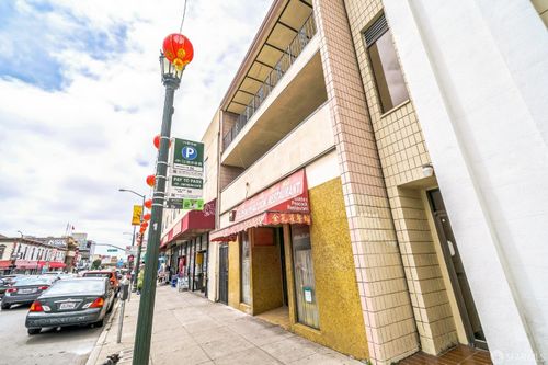 825 Webster St, Oakland, CA, 94607-4219 | Card Image