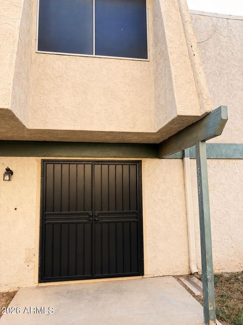 5952 W Townley Ave, Glendale, AZ, 85302-4515 | Card Image
