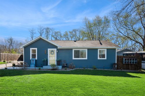 2445 Ne 53rd Ct, Des Moines, IA, 50317-7053 | Card Image