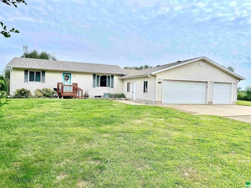 2410 E Main, Vermillion, SD, 57069 | Card Image