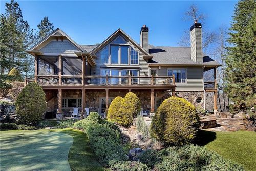 943 Newt Green Rd, Cumming, GA, 30028-6716 | Card Image