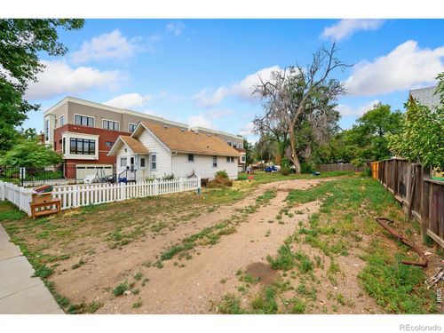 323 N Howes St, Fort Collins, CO, 80521-2012 | Card Image
