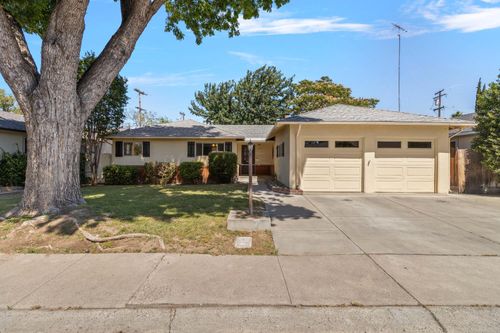 2122 Fremont Avenue, Modesto, CA, 95350 | Card Image