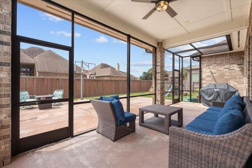 606 W Fork, Webster, TX, 77598-3318 | Card Image