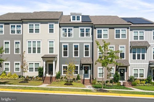 1766 Hickory Woods Rd, DUMFRIES, VA, 22026-2989 | Card Image