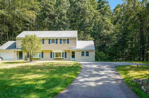 13b-13B Deerwood Dr, Amherst, NH, 03031 | Card Image