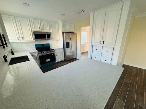 2007 Bridge Cross Ln, Houston, TX, 77067-2030 | Card Image