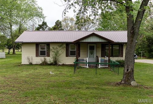 106 Rose St, Crocker, MO, 65452-8201 | Card Image