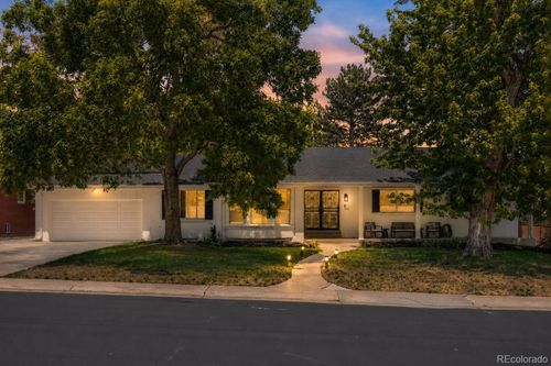 3941 S Hillcrest Dr, Denver, CO, 80237-1109 | Card Image