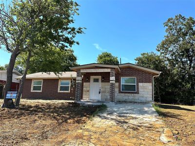 View of single story home | Image 1