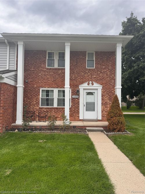 24840 Olde Orchard St, Novi, MI, 48375 | Card Image