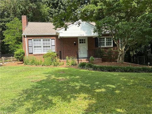 1045 Madison Avenue, Winston-Salem, NC, 27103 | Card Image
