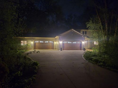 498 Meander Wood Road Road, RUTLAND, WI, 53575 | Card Image
